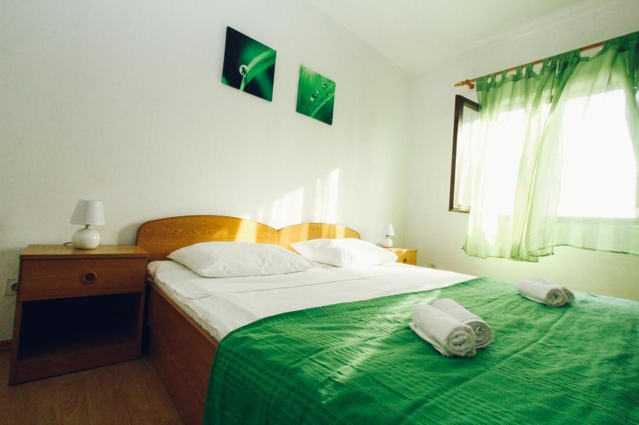 Apartments Gaja Green Ap Свети свети Филип и Яков Екстериор снимка