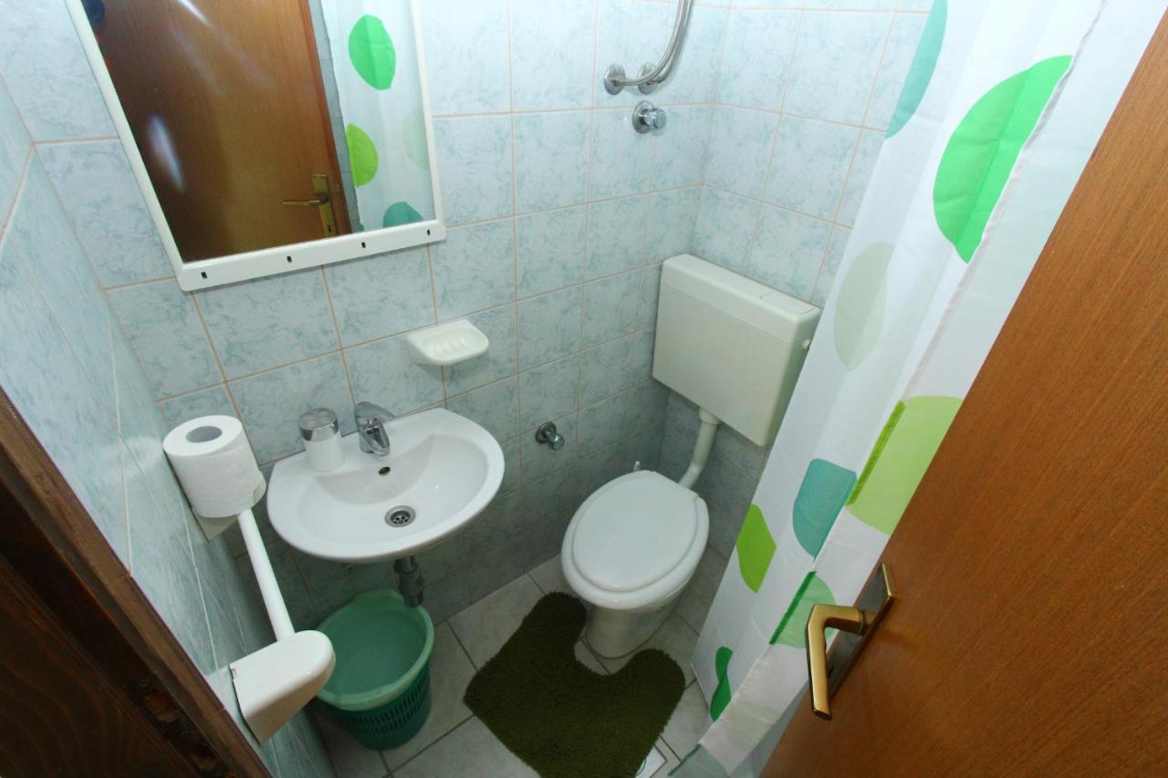 Apartments Gaja Green Ap Свети свети Филип и Яков Екстериор снимка